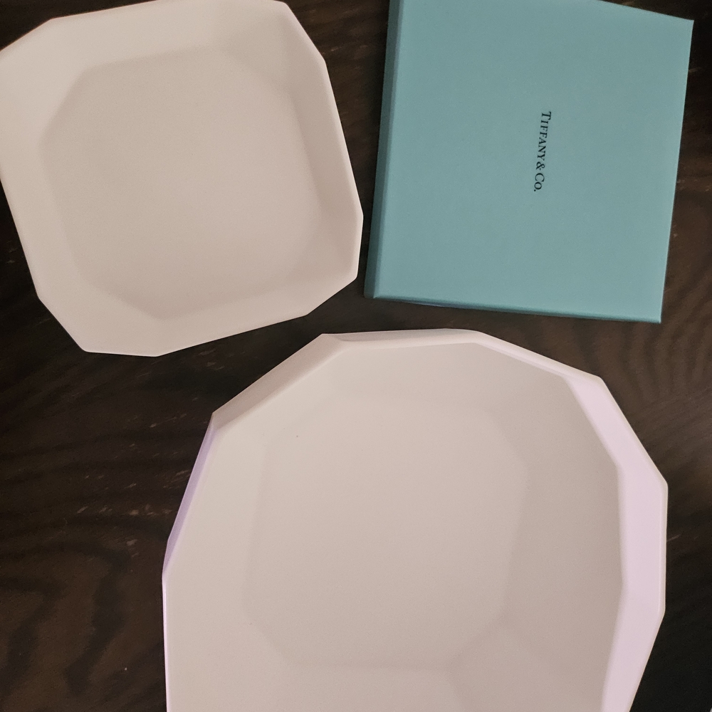 Tiffany & Co. White Fine Bone China Dish
